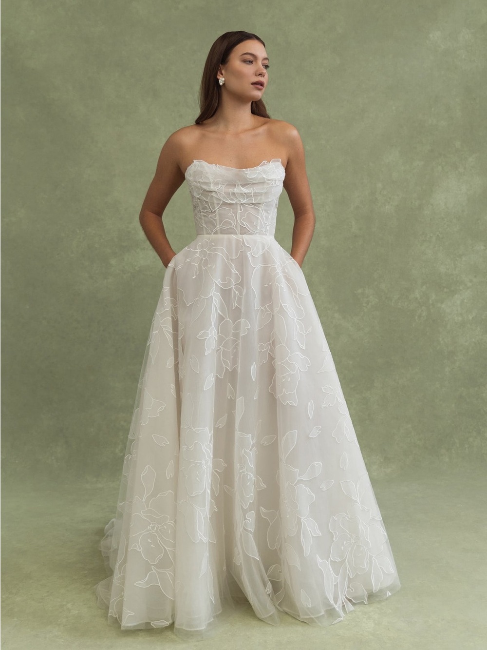 Lorelai by Jenny Yoo Wedding Dress Size 14 - Picture 3 of 6